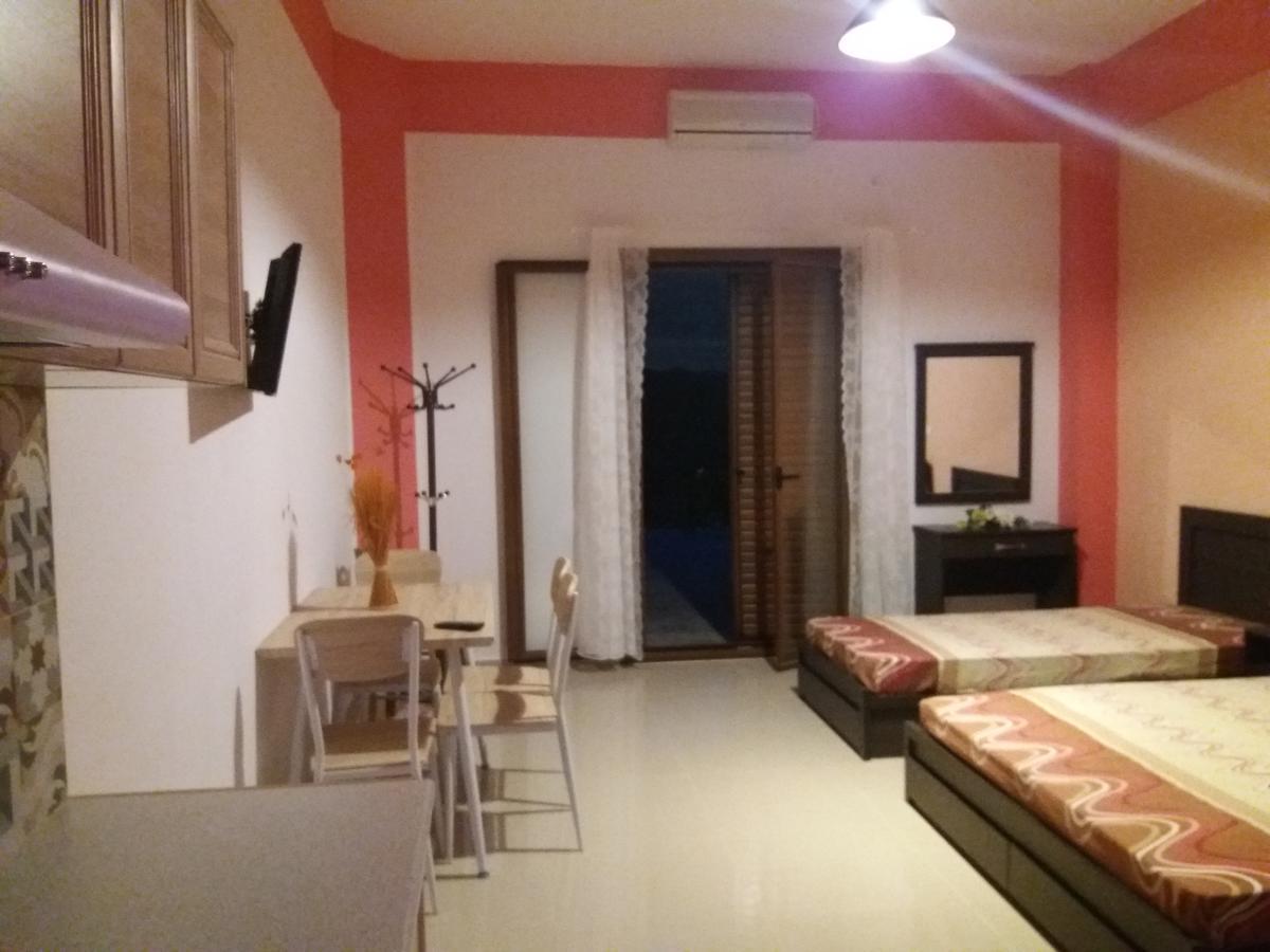Calypso Apartments วาธี ภายนอก รูปภาพ